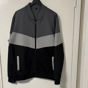 Kohl's Men's Black and Gray Lightweight Jacket